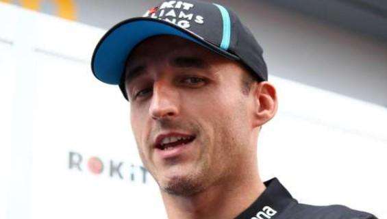 Roma | Formula E addio. Kubica fa impazzire il web col paragone sessuale