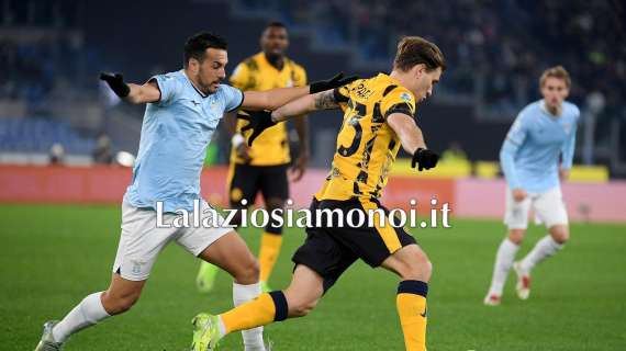 CLASSIFICA - La Lazio crolla all'Olimpico: scappano via in tre