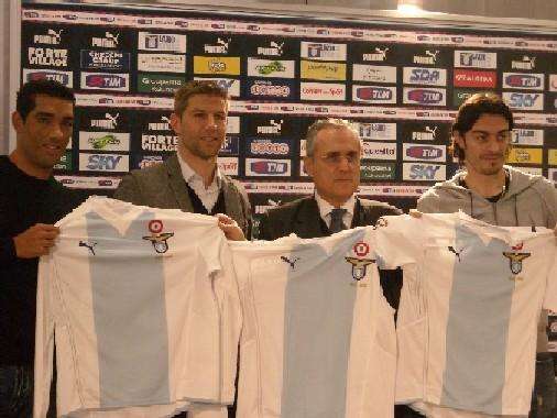FOTOGALLERY - La presentazione ufficiale di Dias, Biava e Hitzlsperger