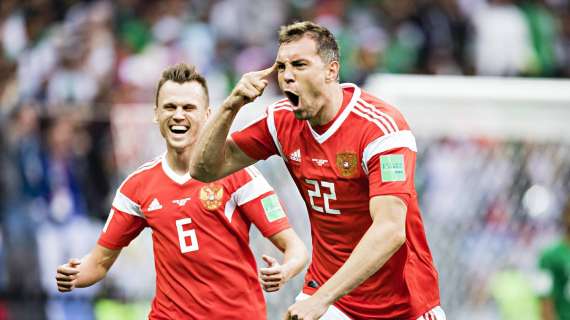 Russia, un video hot mette nei guai Dzyuba: il ct Cherchesov lo "taglia" dai convocati
