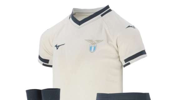 Lazio, la scelta dei pantaloncini: novità nel kit 'Away' - FOTO