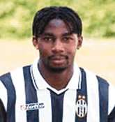 GARBAGE TIME - Vincent Pericard, il cocco di Trezeguet tra prigione, depressione ed una nuova vita