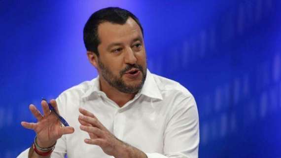 Salvini: "Per l'ordine pubblico chiederemo ai club il 5-10% del botteghino"