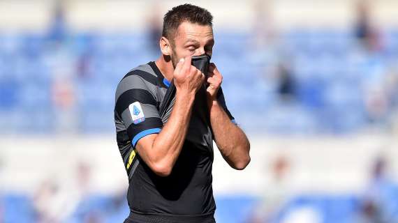 Inter eliminata, i tifosi della Lazio pungono de Vrij: "Tutto torna, ti saluta la comfort zone"