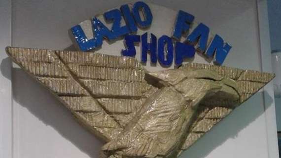 Lazio Fan Shop di via degli Scipioni 84, è qui la festa! - FOTO