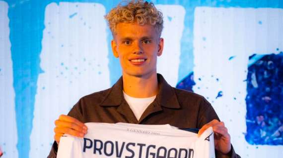 Lazio, ecco Provstgaard: "Non vedo l'ora di iniziare!" - FOTO