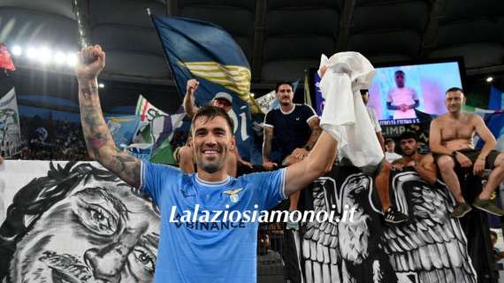 Lazio - Bologna, la festa della squadra con i tifosi: le foto