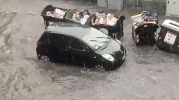 Nubifragio a Roma, le strade della Capitale diventano fiumi - VIDEO