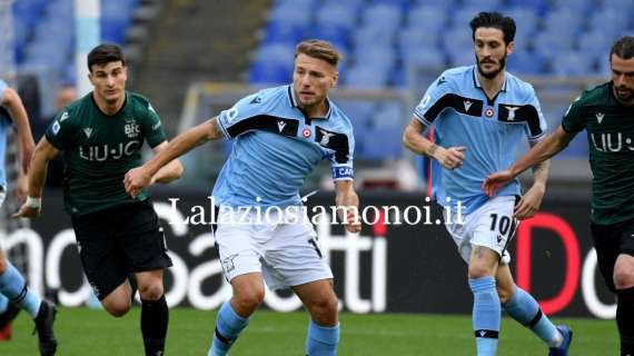 Lazio, Immobile sempre vicino alla piccola Noemi: all'asta maglia e scarpini