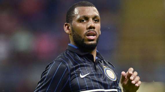 L'ex Inter M'Vila racconta: "Ero chiuso nella mia stanza, combattevo la depressione"