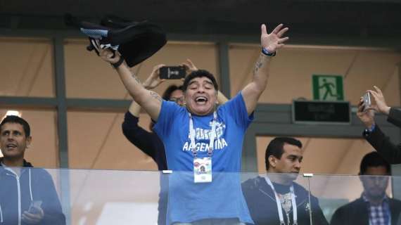 Napoli, Maradona: "Ecco come ho convinto Giordano a lasciare la Lazio"