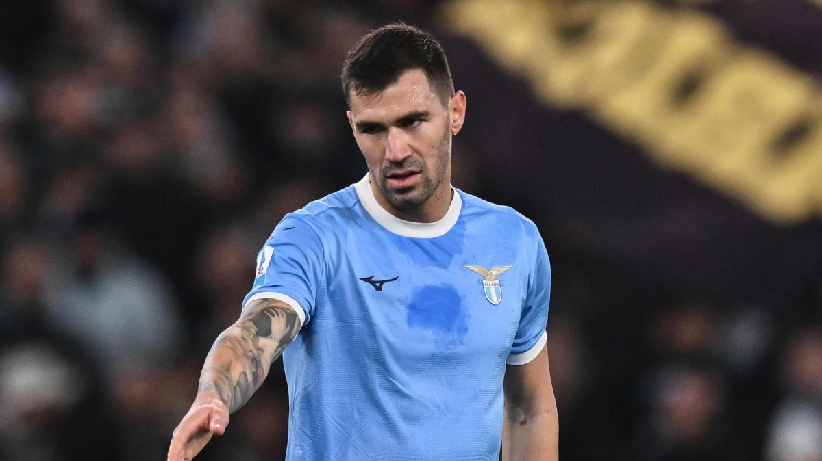 Lazio, caos Romagnoli: nuovo colloquio con Sarri. L'Al Sadd aspetta, ma...