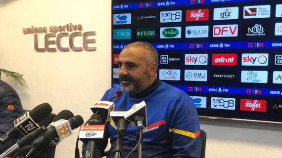 Lecce, Liverani: "Contro la Juventus con 14 giocatori, rimaniamo compatti"