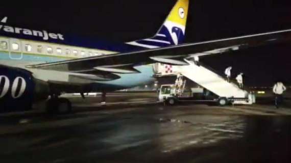 Atalanta - Lazio, la squadra è arrivata a Bergamo: "Atterraggio perfetto" - VIDEO