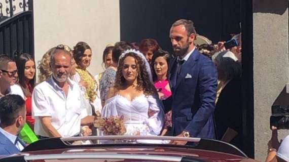 Lazio, Muriqi al matrimonio della sorella prima di sbarcare a Roma - FOTO