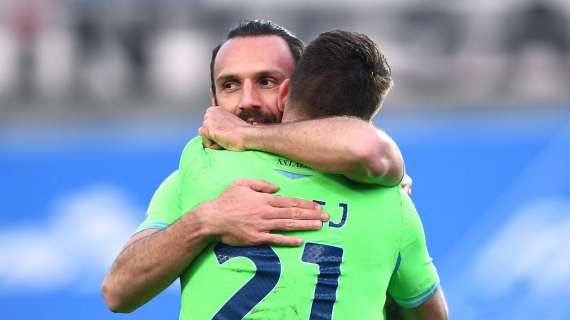 Lazio, dopo la vittoria sull'Atalanta il Sergente Milinkovic si gode il meritato riposo - FOTO