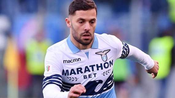 Lazio, l'ex Durmisi al fianco dell'Italia: il post social - FOTO