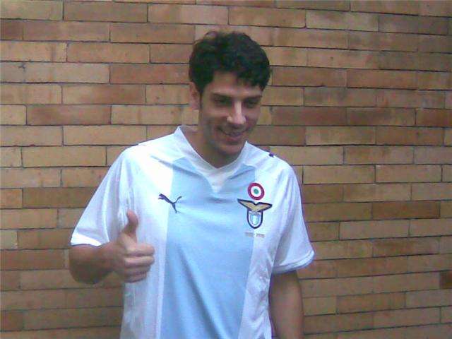 Floccari torna e lancia la sfida a Maxi Lopez