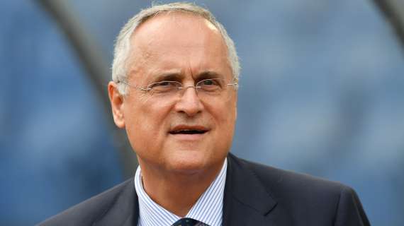 Lazio, nuovo striscione contro Lotito vicino l'aeroporto di Ciampino - FOTO