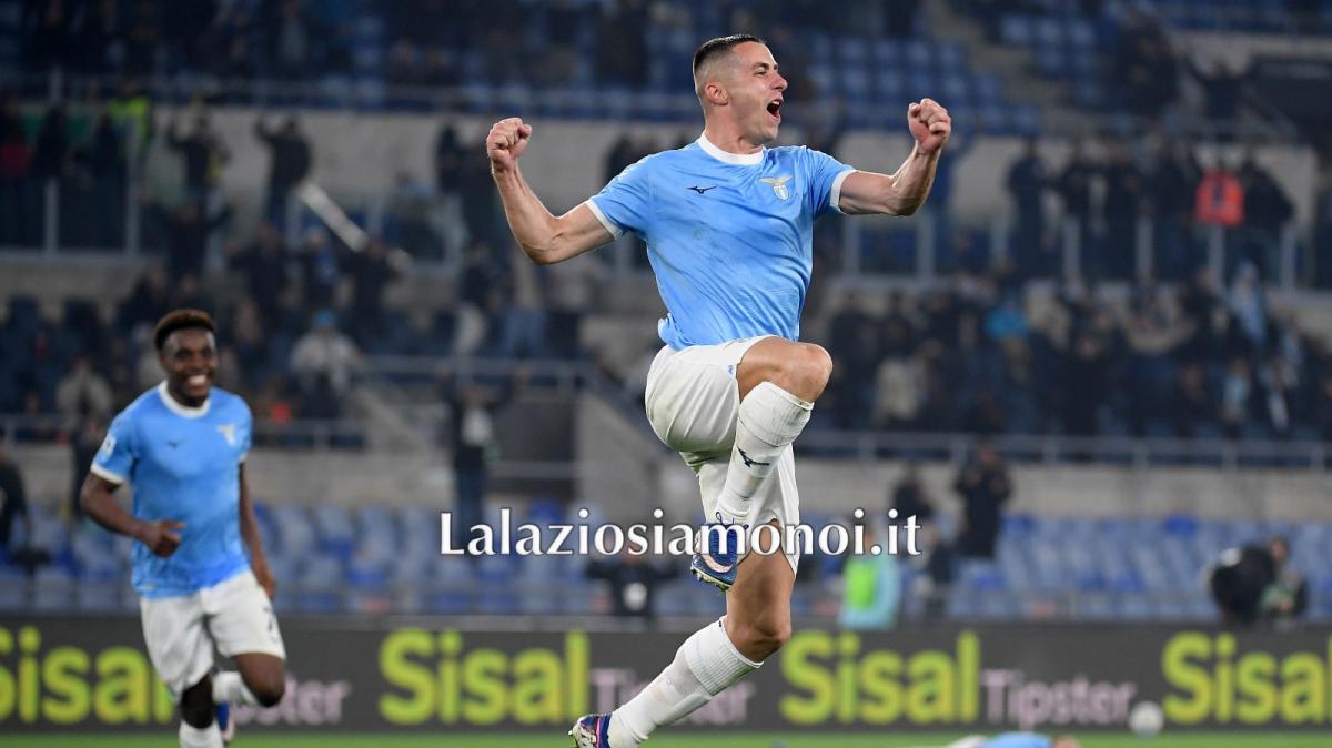 Lazio, Marusic come Mihajlovic e Negro: il terzino scrive (di nuovo) la storia