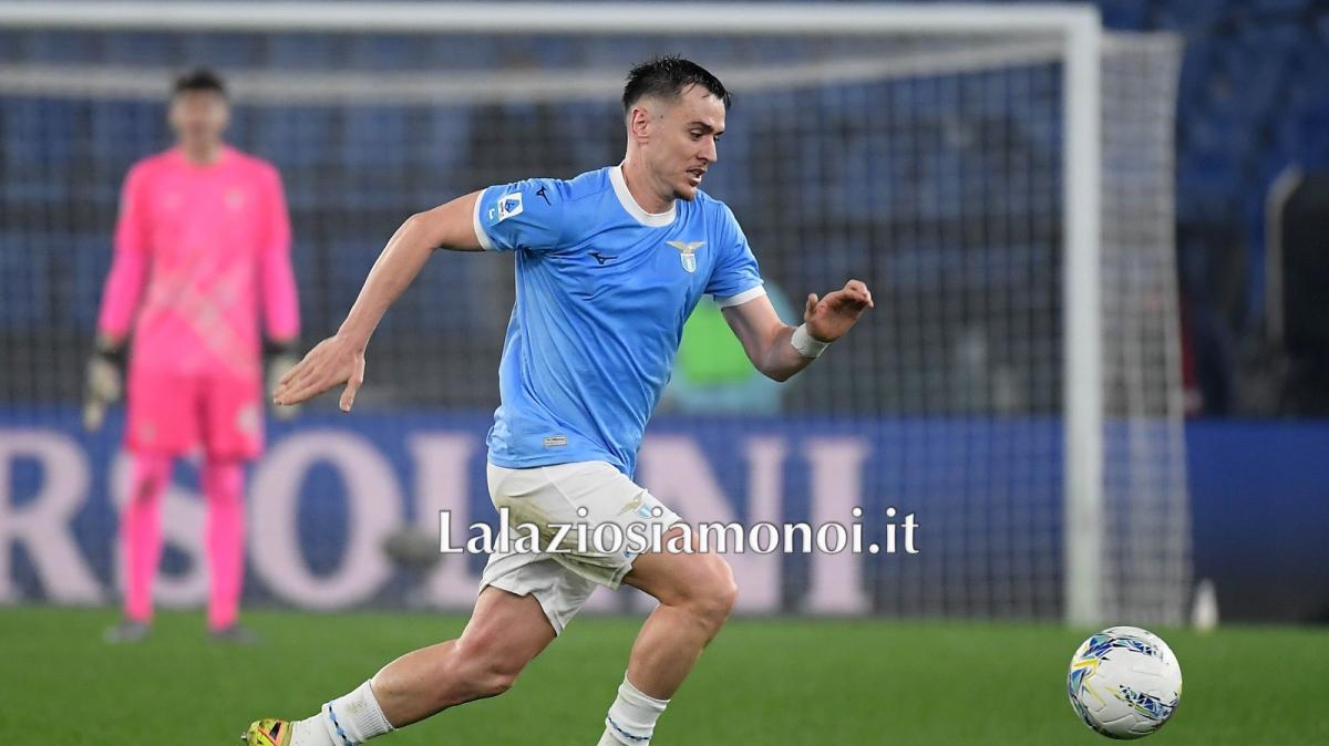 Lazio, Sarri spiega la scelta di Patric: "Ci serviva uno come lui..."