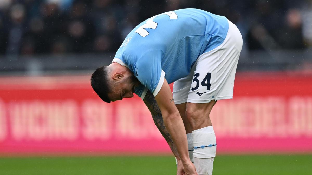 Lazio, Sarri fa il punto su Gila: "È un caso particolare". Ecco come sta