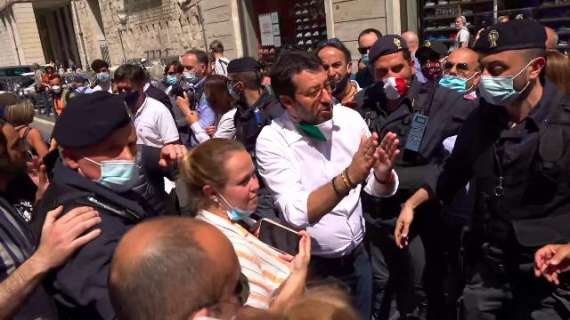 2 Giugno, manifestazione a Roma senza regole: presenti Salvini, Meloni ed estrema destra