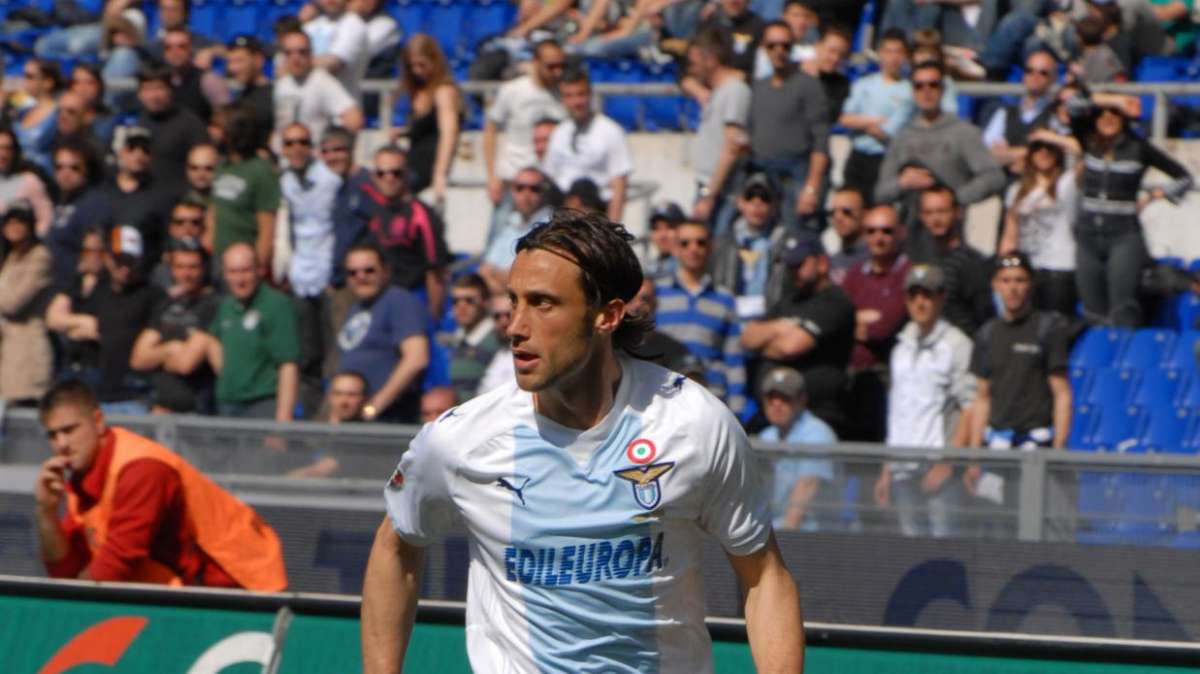 ESCLUSIVA - Mauri-Lazio, fase di stallo con ottimismo. L'ag.: "Lotito mi ha promesso che prima del ritiro rinnoveremo...Bresciano? Se Stefano gioca ai suoi livelli sarà difficile togliergli il posto"