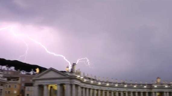 Meteo Roma / Temporali senza tregua: dal 3 ottobre solo pioggia e fulmini