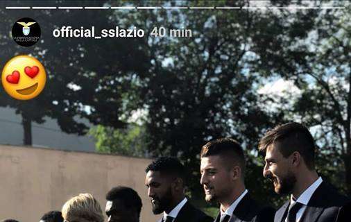 Lazio, è il momento degli scatti ufficiali: la squadra si mette in posa - FOTO