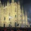 L'Inter è entrata in piazza Duomo: fuochi d'artificio e accoglienza incredibile per i bus nerazzurri