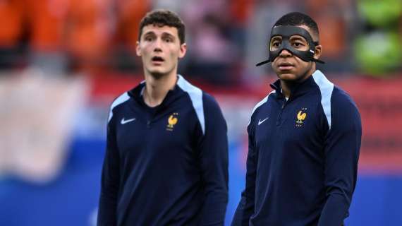 Deschamps deluso dall'atteggiamento di Pavard: è a rischio taglio in Nazionale?