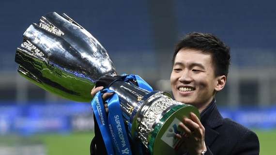 Zhang si tiene stretta l'Inter: ormai è di base a Milano da inizio anno