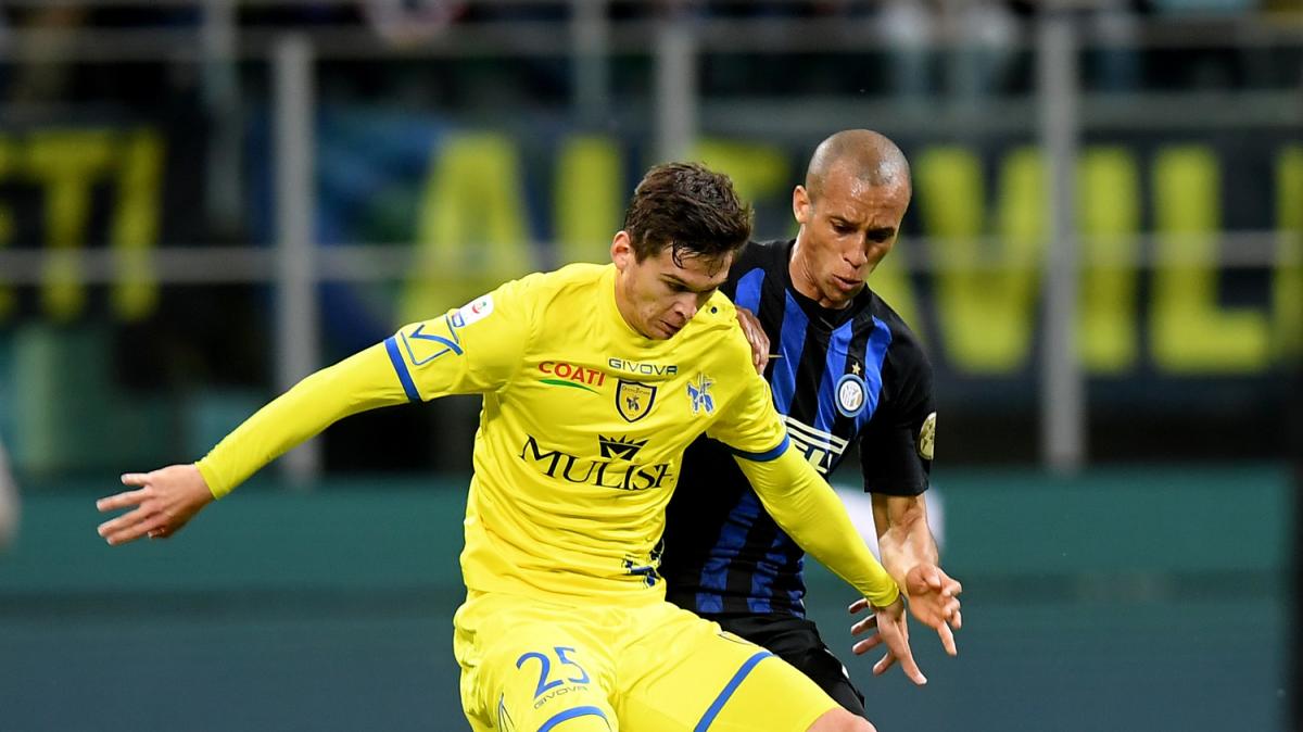 Miranda attacca Spalletti: "Quando ti prende di mira, è finita. Capitò anche con Icardi"