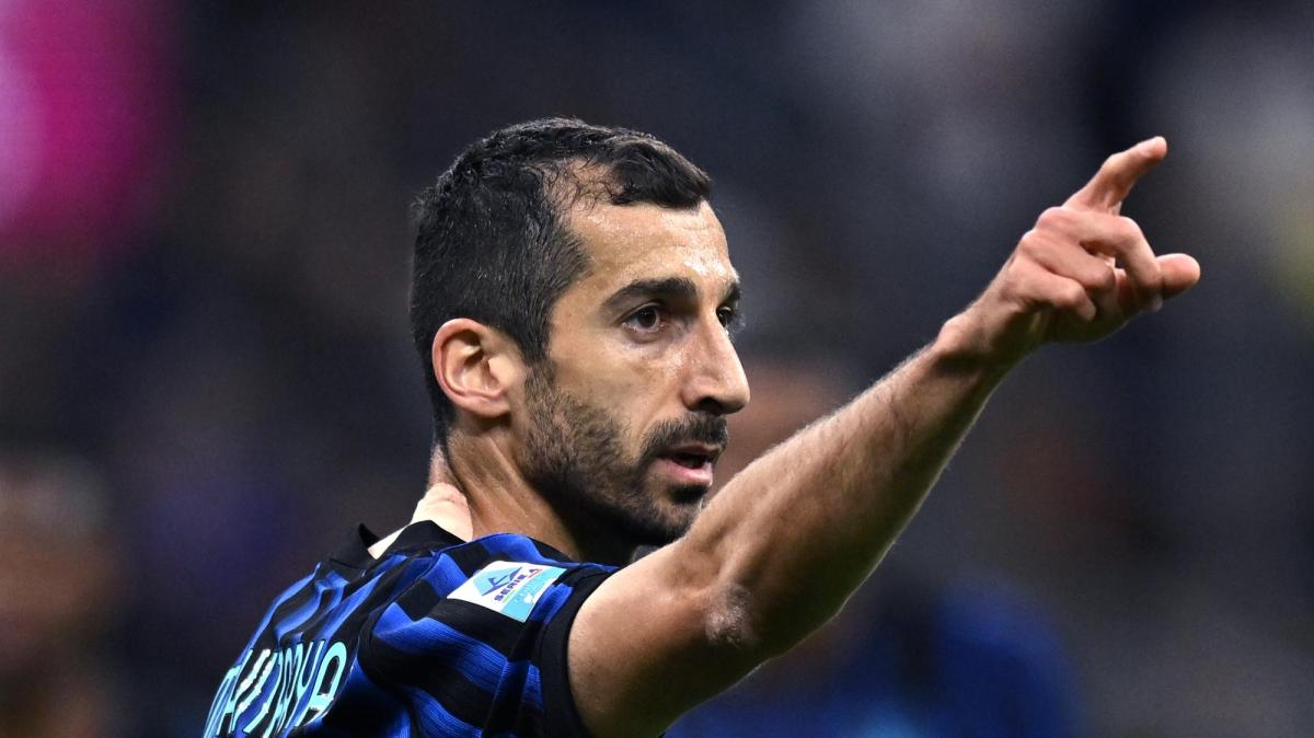 Mkhitaryan emozionato: "L'incontro con il Papa non è una cosa da tutti i giorni. Un bel..."