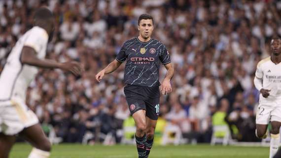 Man City, Rodri. "L'Inter gioca da anni ad alti livelli, il suo gruppo è speciale"