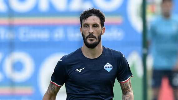 Lazio-Luis Alberto, è rottura. Il giocatore si chiama fuori dalla trasferta inglese, gli agenti lo difendono