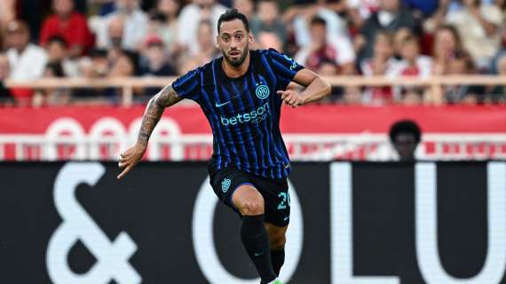 Calhanoglu in difficoltà. La Gazzetta dello Sport: "Se la partita povera dipendesse dal mercato..."