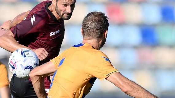 Salernitana-Frosinone 0-1 al 45': Romagnoli porta avanti i ciociari. Ochoa evita il raddoppio