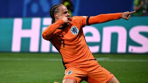 Inter, subito un imprevisto per Xavi Simons: ha aperto al Chelsea, a breve colloqui col Lipsia