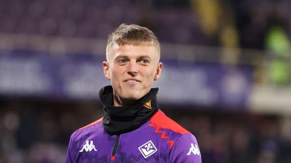 Gudmundsson, l'anno del calvario: nuovo stop, la Fiorentina vuole scaricarlo