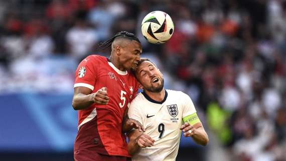 Romano: "L'Inter ha aperto i dialoghi con il City per Akanji. Pavard-Marsiglia, cosa succede"