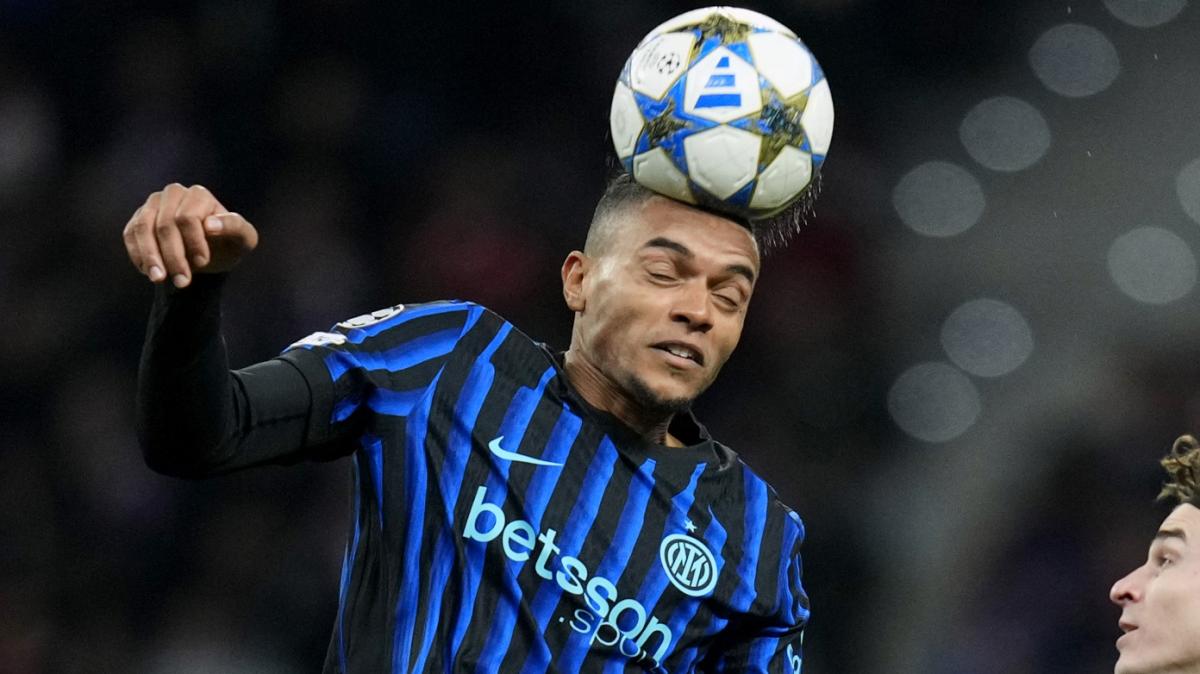 Akanji amareggiato: "Fa male perdere così, quel rigore è tosto da accettare"