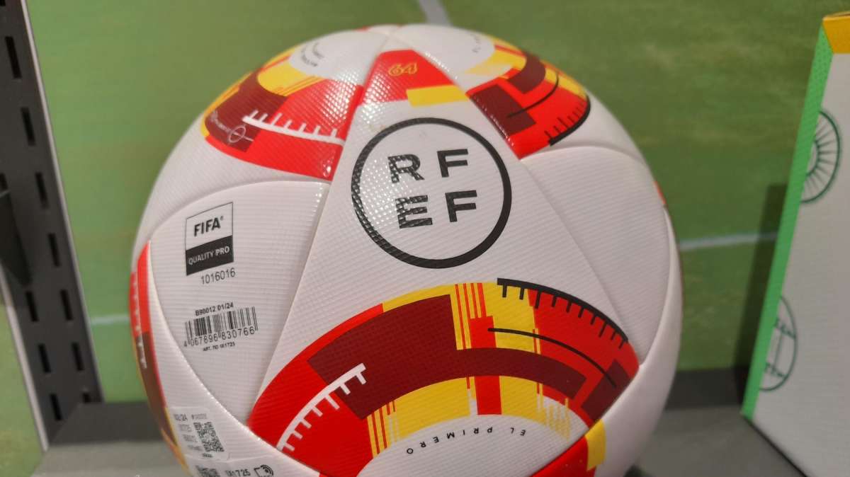 Palacios, domani la giornata decisiva: incontro in sede, ci sarà anche il Tallares