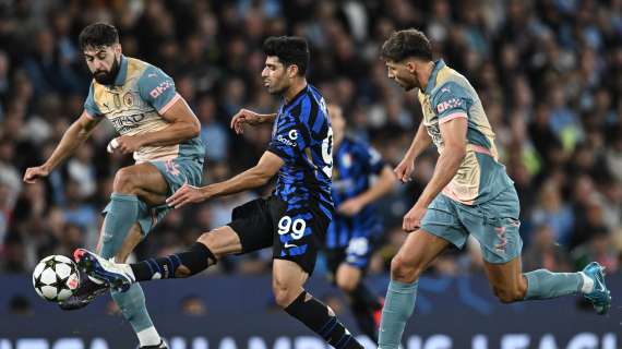 Che bella partita a Manchester. E l'Inter è ad altezza-City: 0-0 al 45'