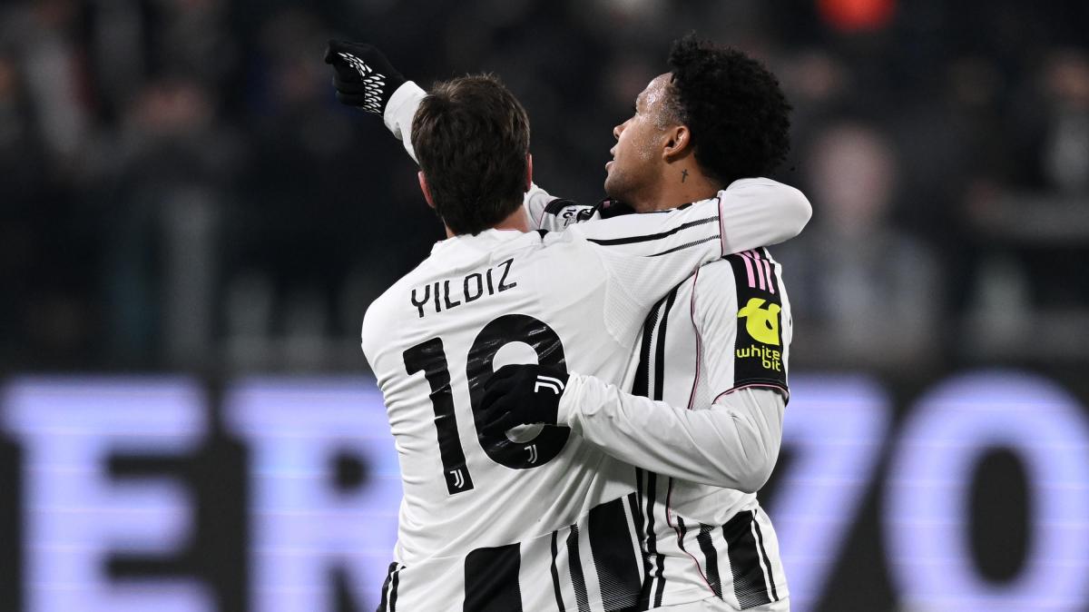 "Inter, ombre sull'arbitro. Juve, dai fischi alla festa. Conte, si fa dura", le prime pagine dell'11 dicembre