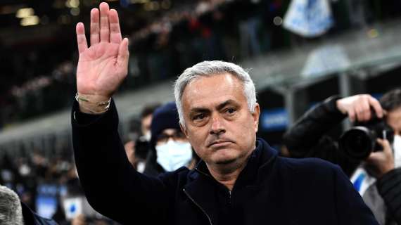 Ritorno "Special" per Mourinho. Cori e applausi per il tecnico del triplete