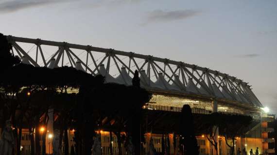 Roma, Olimpico tutto esaurito per il match con l'Inter. Inzaghi-Mou: che derby