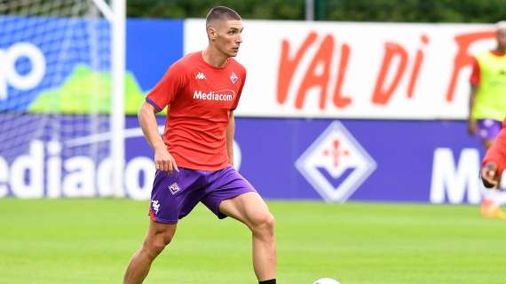 I tifosi della Fiorentina ci provano: "Milenkovic resta con noi"