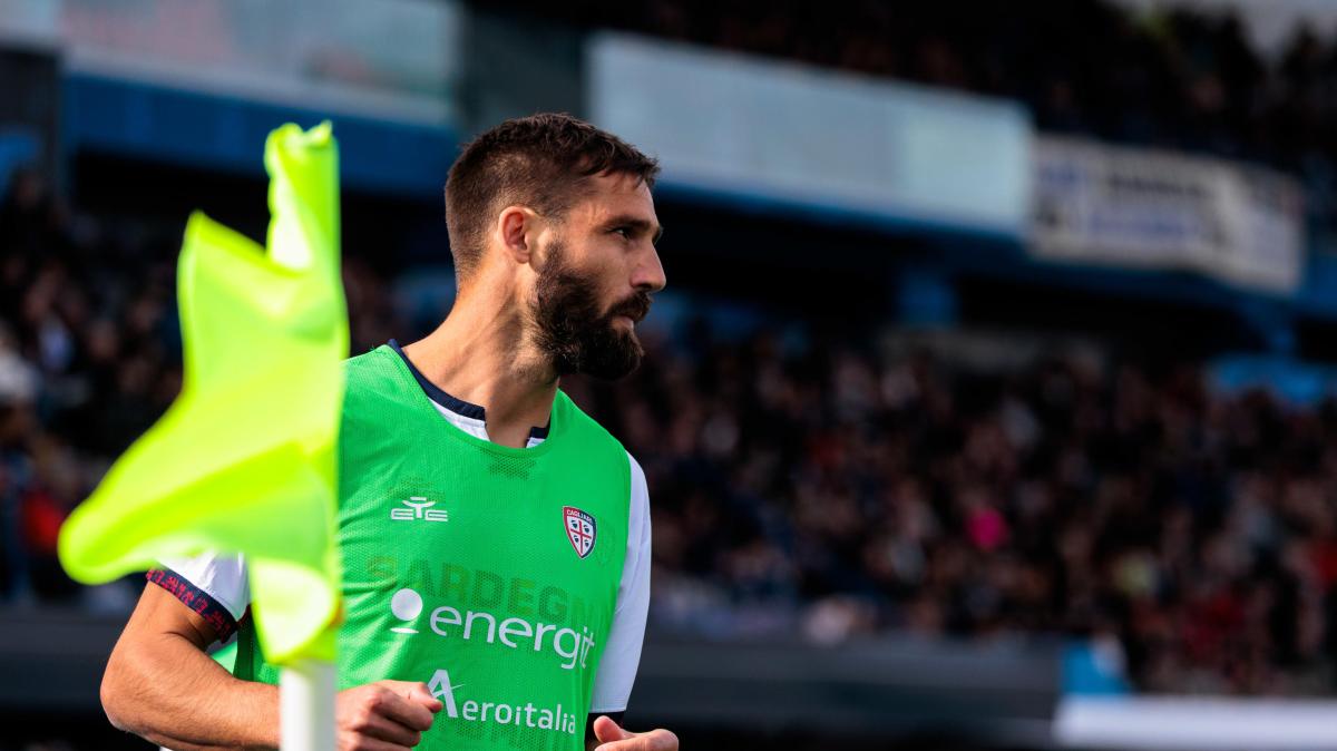 Pavoletti saluta il Cagliari! L'uomo che diede origine ad un nuovo lemma italiano...